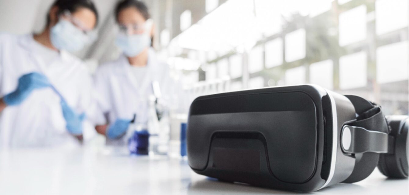 How-to-Integrate-AR-and-VR-into-Your-Medical-Training-Curriculum How-to-Integrate-AR-and-VR-into-Your-Medical-Training-Curriculum